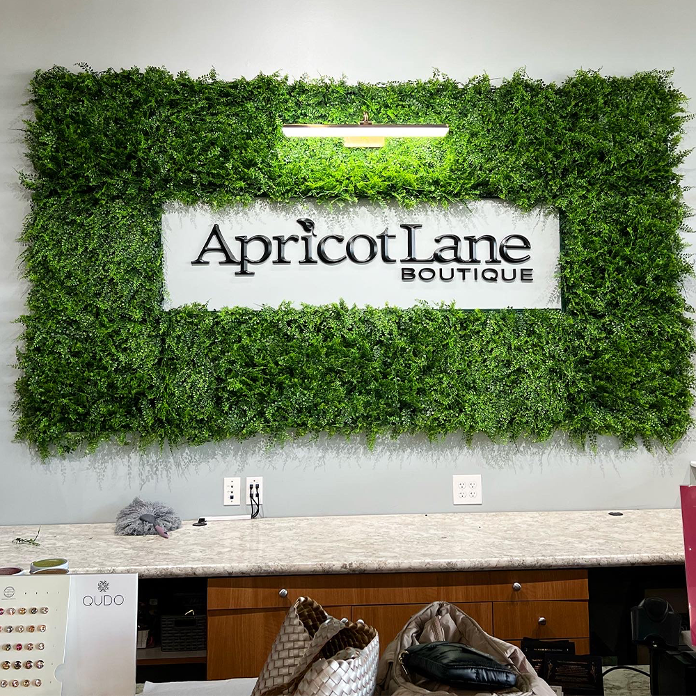 Lush Fern Artificial Green Wall 40