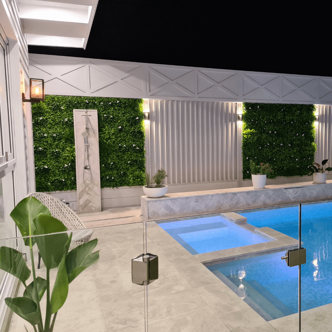 Luxury White Oasis Artificial Vertical Garden 40