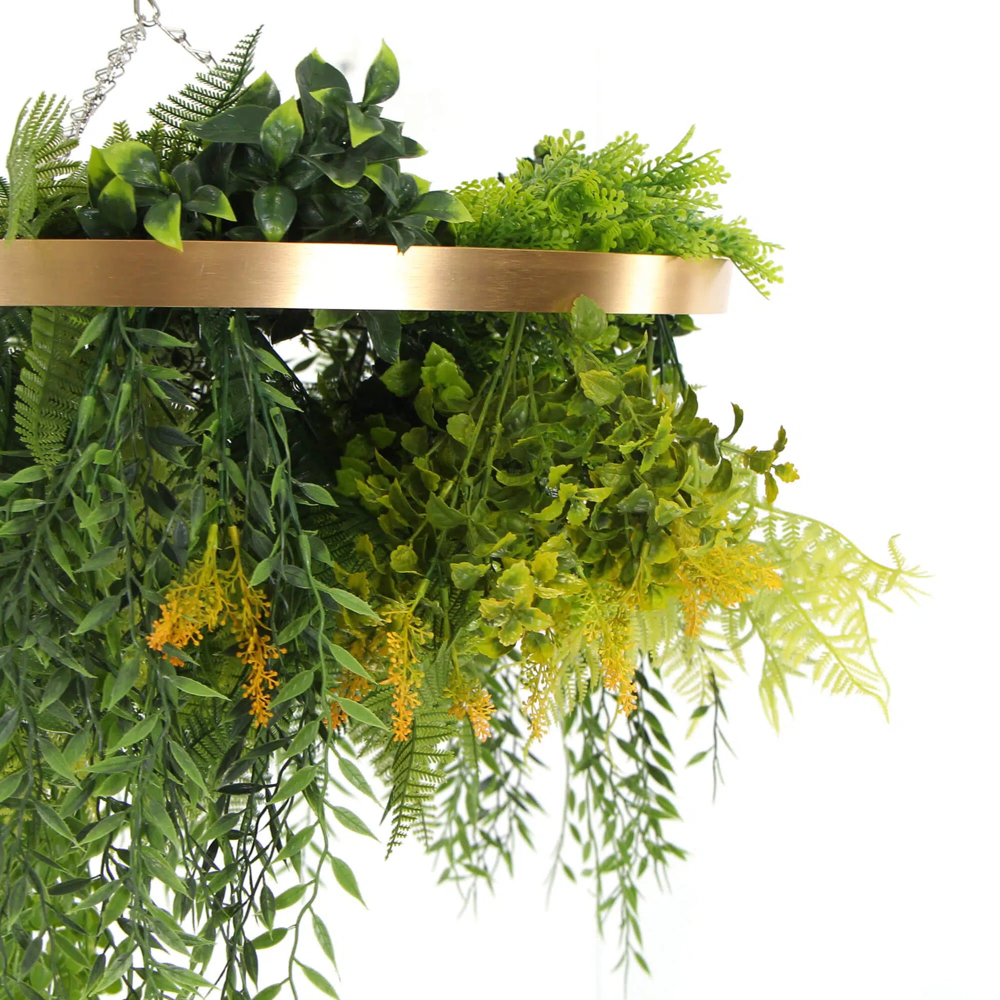 Artificial hanging plant disc with gold frame