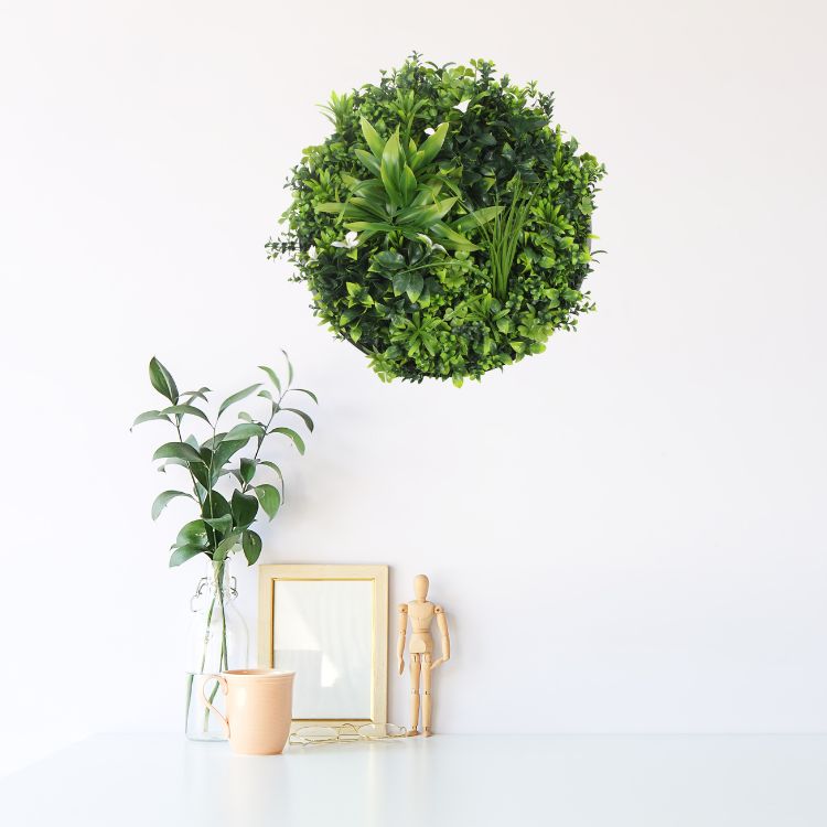 Artificial Green Wall Disc 20" White Frame