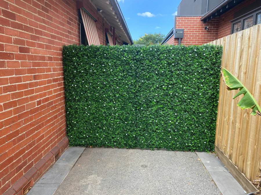 White Flowering Artificial Boxwood Wall 40