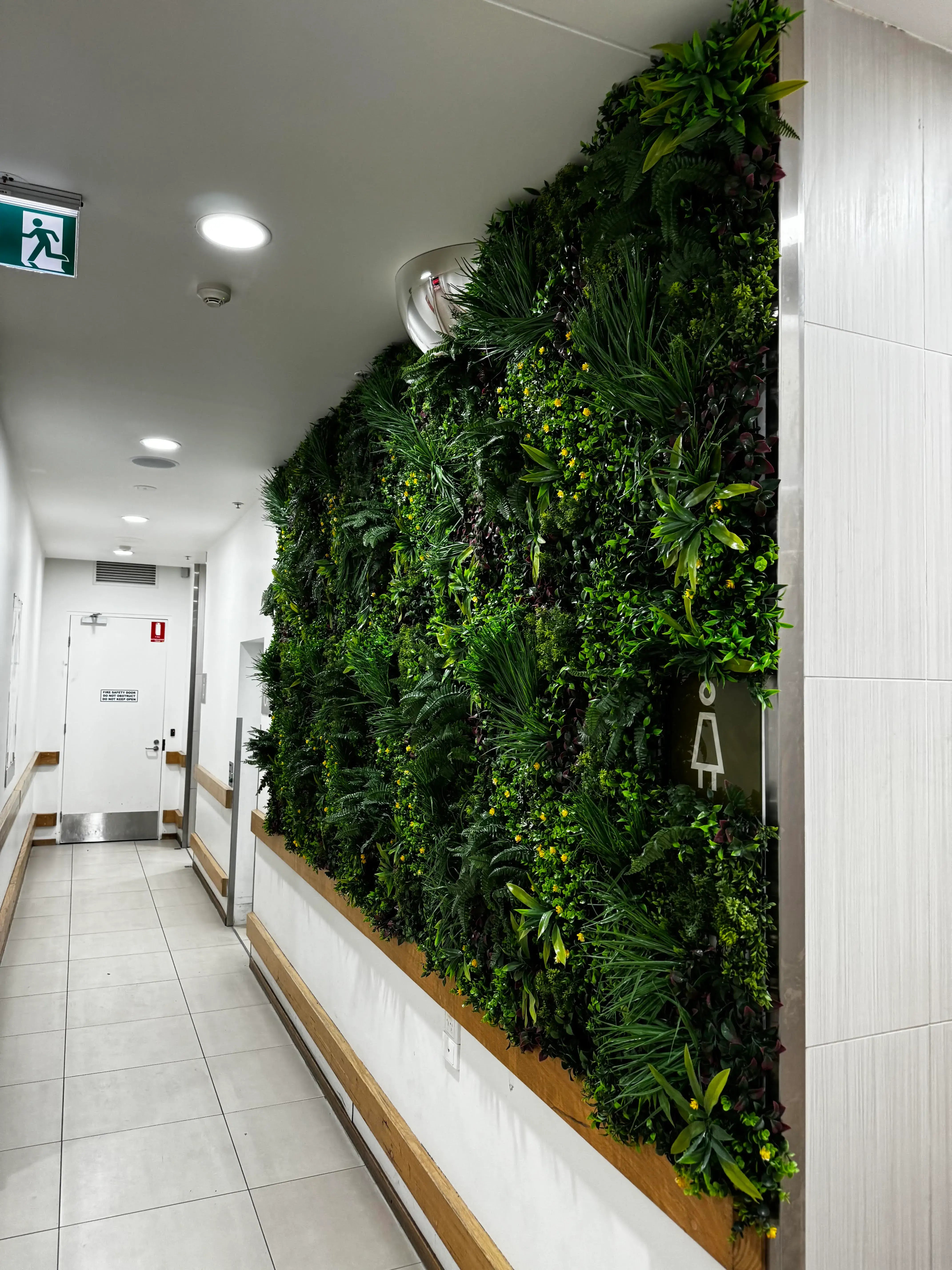 Luxury Country Fern Artificial Vertical Garden 40