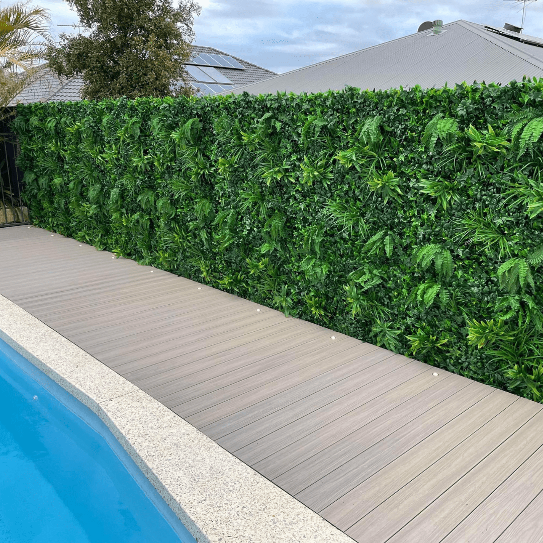 Luxury Green Tropics Artificial Living Wall /  Green Wall 40
