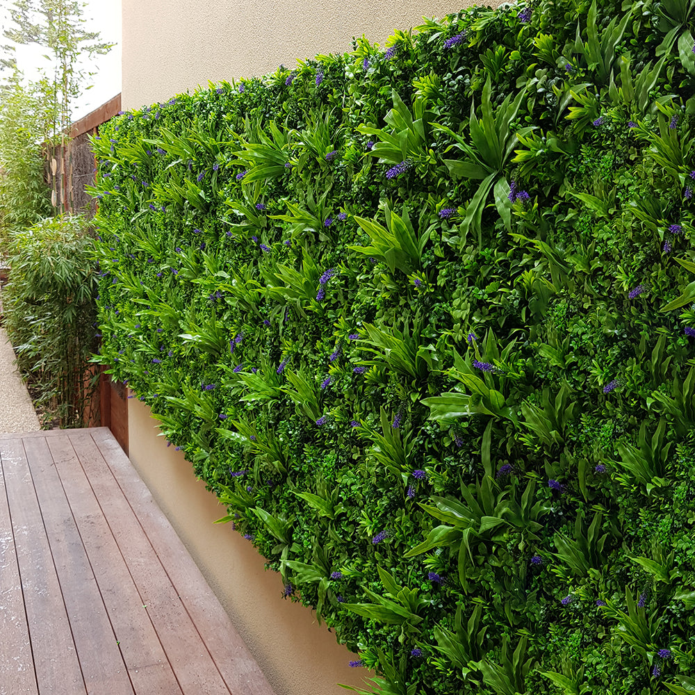 Artificial Living Wall With Lavender Flowers