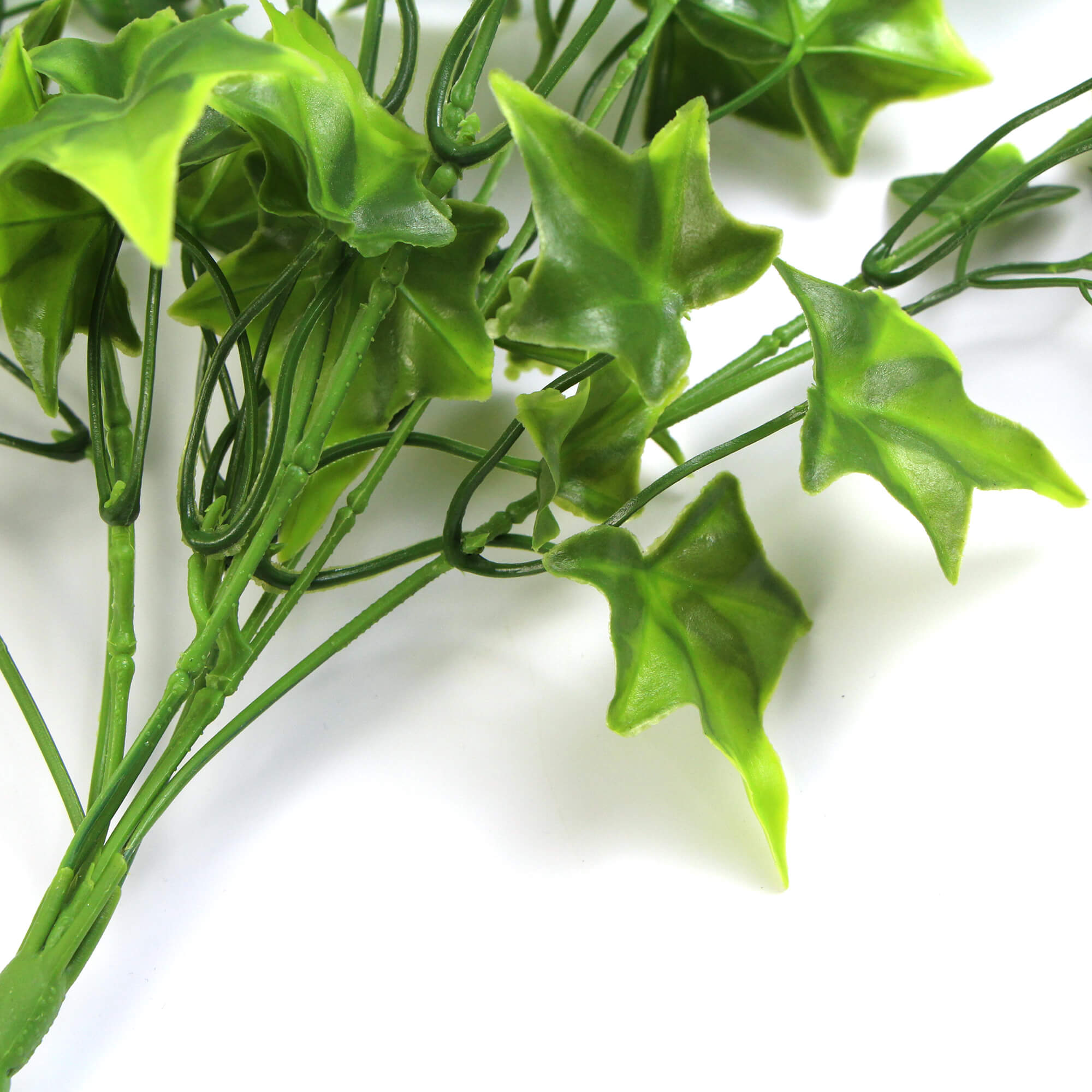 Artificial Two Tone (Bright Tipped) Ivy Hanging Bush 31