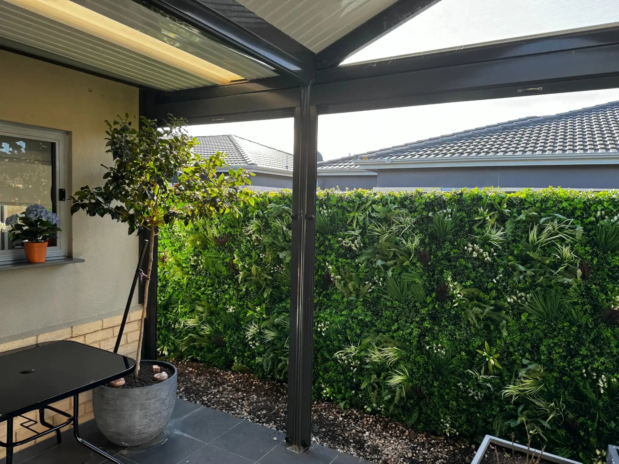 Luxury Tropical Vista Artificial Vertical Garden 40