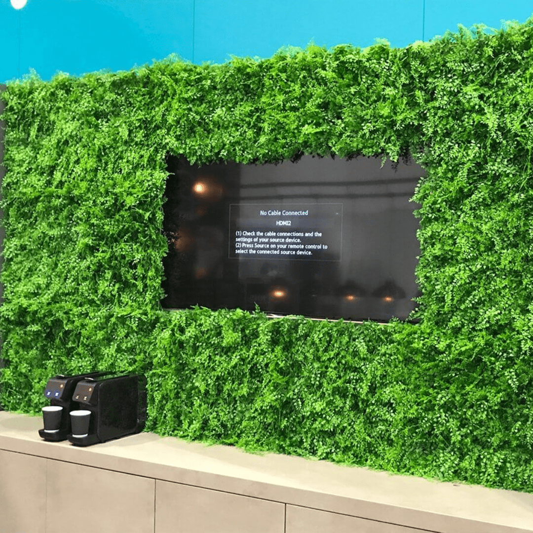 Lush Fern Artificial Green Wall 40