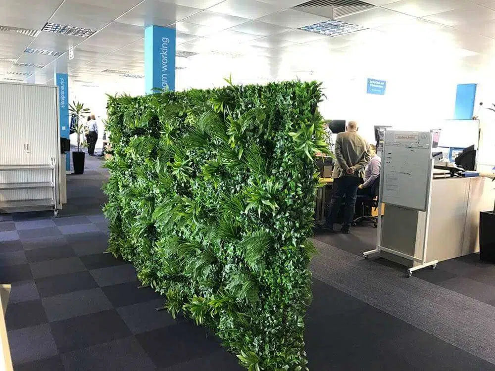 Luxury Green Tropics Artificial Living Wall /  Green Wall 40